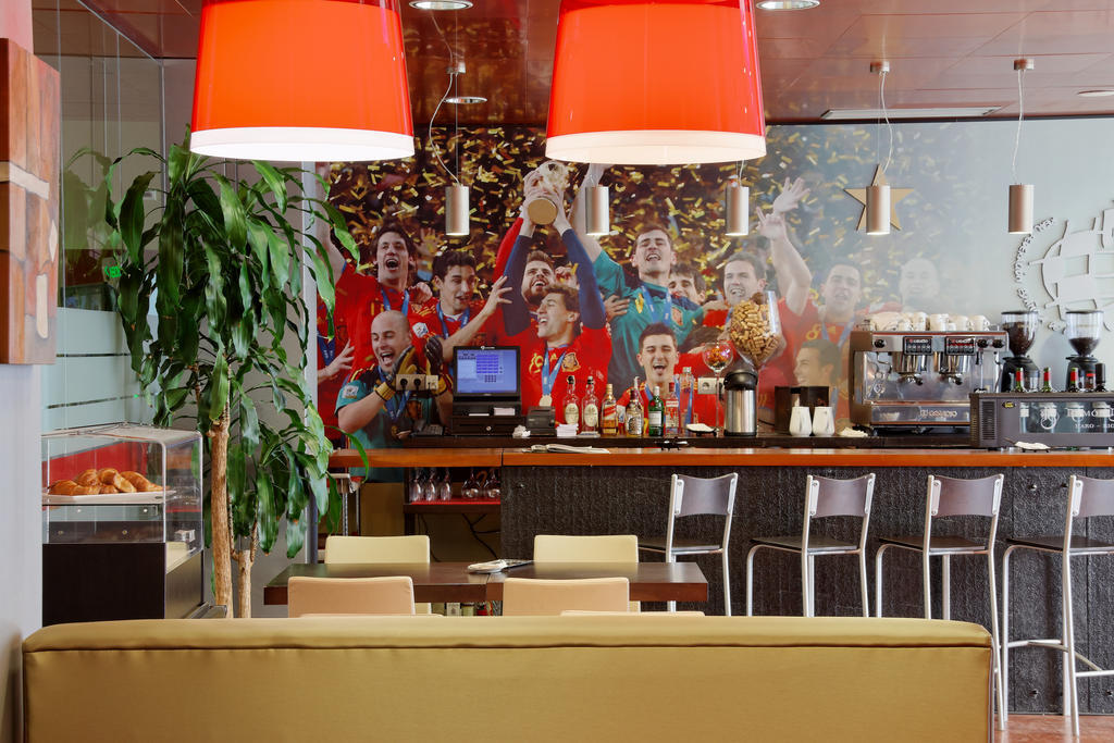 Hotelsefutbol 라스 로사스 데 마드리드 외부 사진